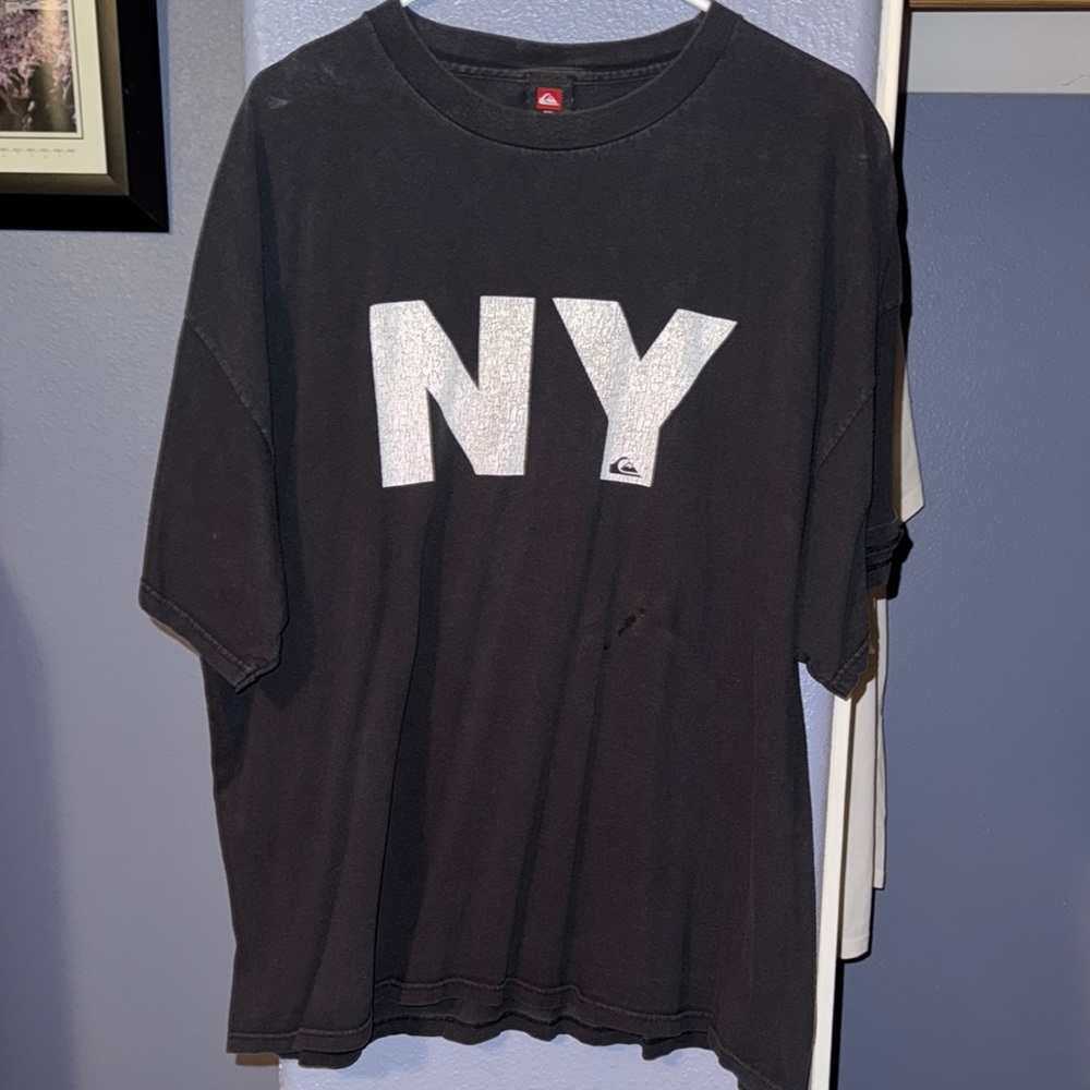 Quiksilver Black and White NY Short Sleeve Tee